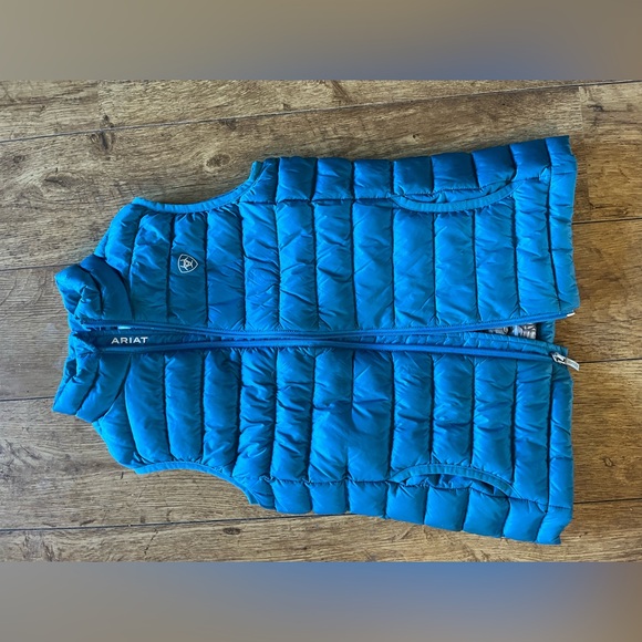 Ariat vest - Picture 2 of 2
